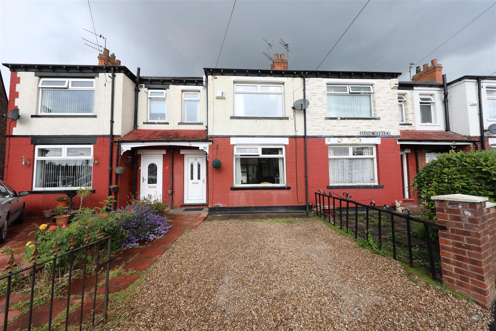 Property & Houses for Sale & Let in Hull Symonds & Greenham